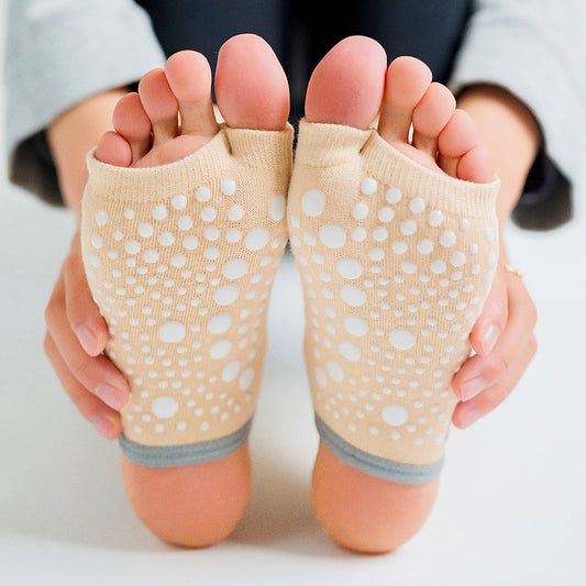 Studio Grip Split-Toe Socks