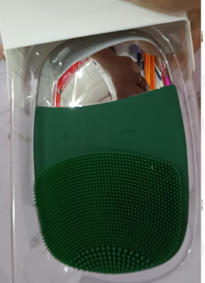 Compact Silicone Sonic Facial Cleansing Brush