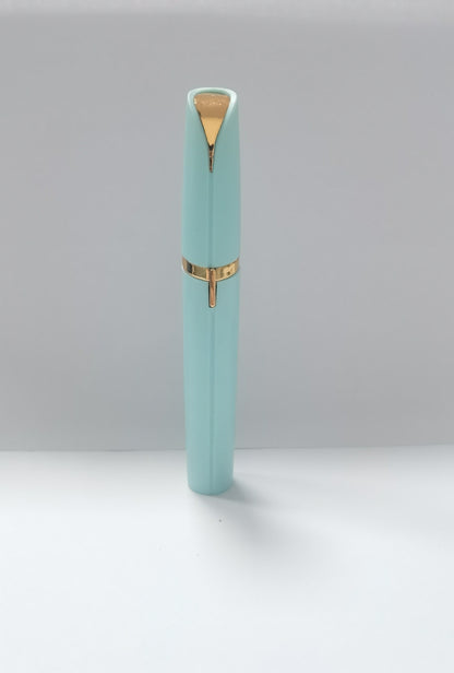 LED Precision Brow & Facial Touch-Up Trimmer