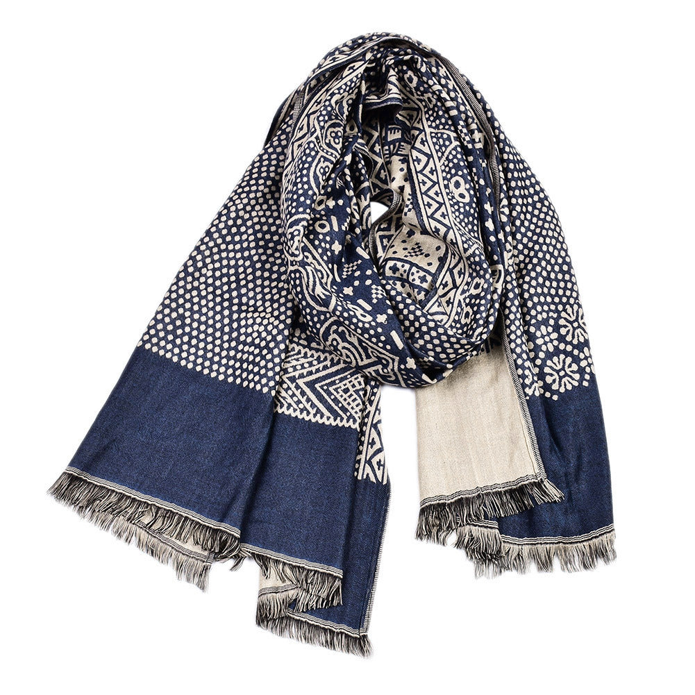 Yarn-Dyed Jacquard Totem Scarf