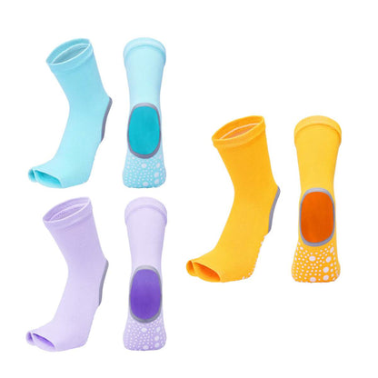 Studio Grip Split-Toe Socks